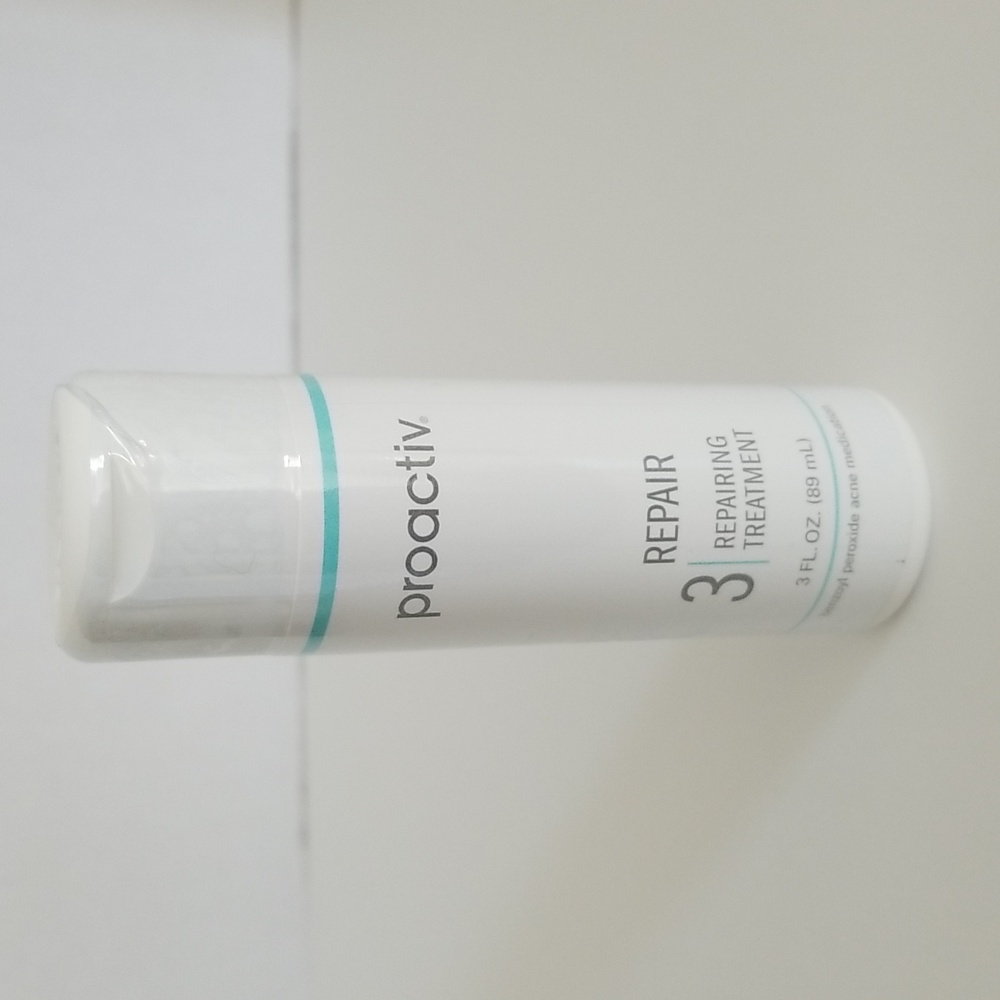 Proactiv Solution® Repairing Treatment Expires 04/2025